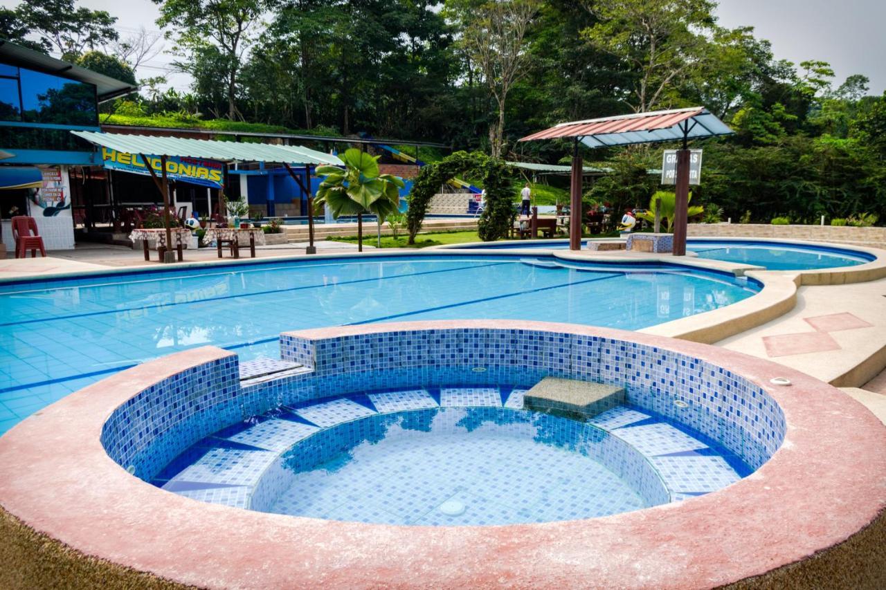 Hosteria Las Heliconias Тена Екстер'єр фото